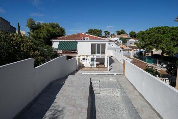 Image No.44-3 Bed Villa for sale