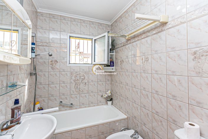 Image No.27-3 Bed Townhouse for sale