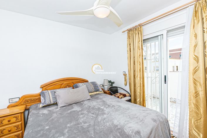 Image No.30-3 Bed Townhouse for sale