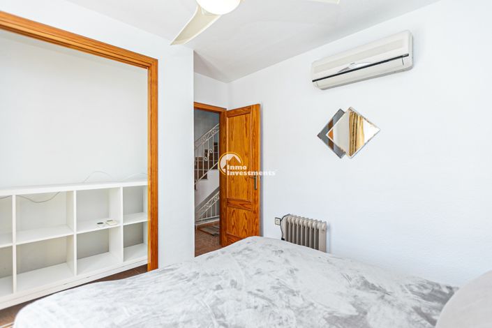 Image No.33-3 Bed Townhouse for sale