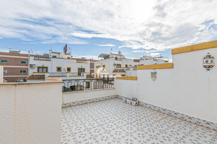 Image No.34-3 Bed Townhouse for sale