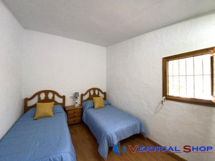 Image No.15-5 Bed Country Property for sale