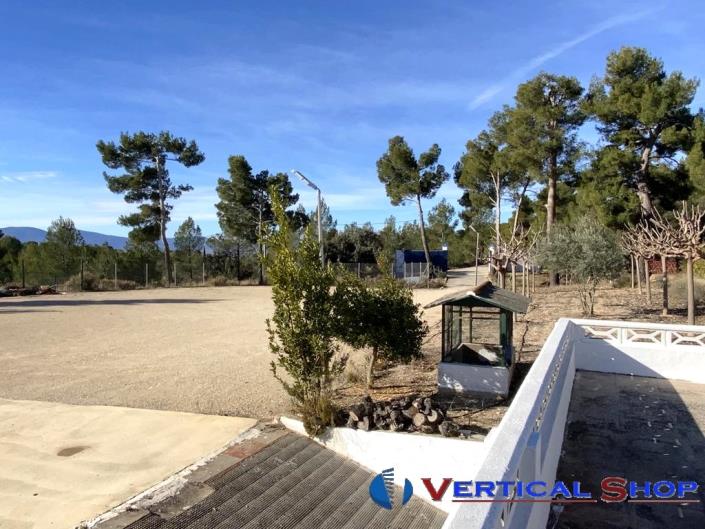 Image No.34-5 Bed Country Property for sale