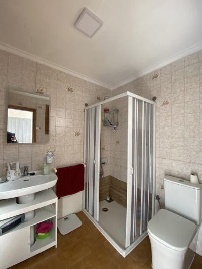 Image No.9-6 Bed Townhouse for sale