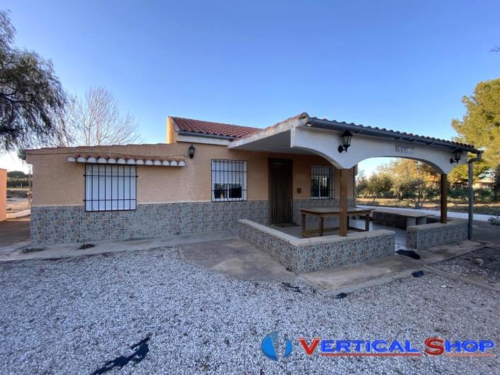 Image No.1-3 Bed Country Property for sale
