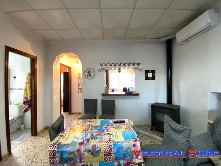 Image No.16-3 Bed Country Property for sale