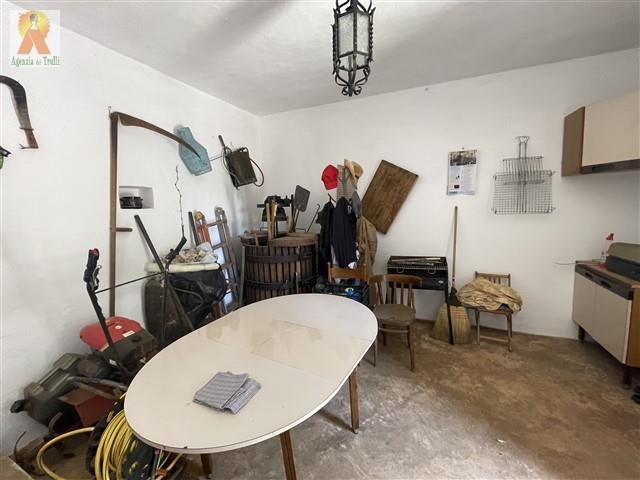 Image No.31-3 Bed Country Property for sale