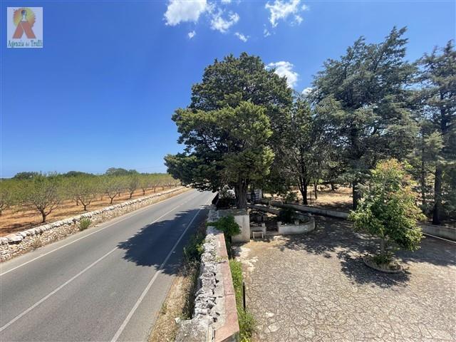 Image No.39-3 Bed Country Property for sale