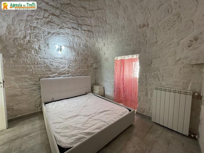 Image No.45-5 Bed Trullo for sale