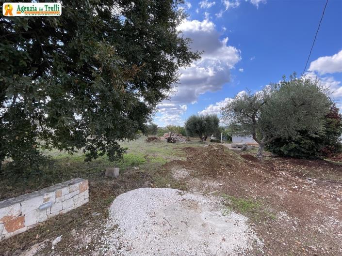 Image No.61-5 Bed Trullo for sale