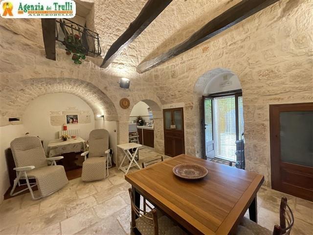 Image No.20-3 Bed Trullo for sale