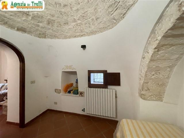 Image No.34-3 Bed Trullo for sale