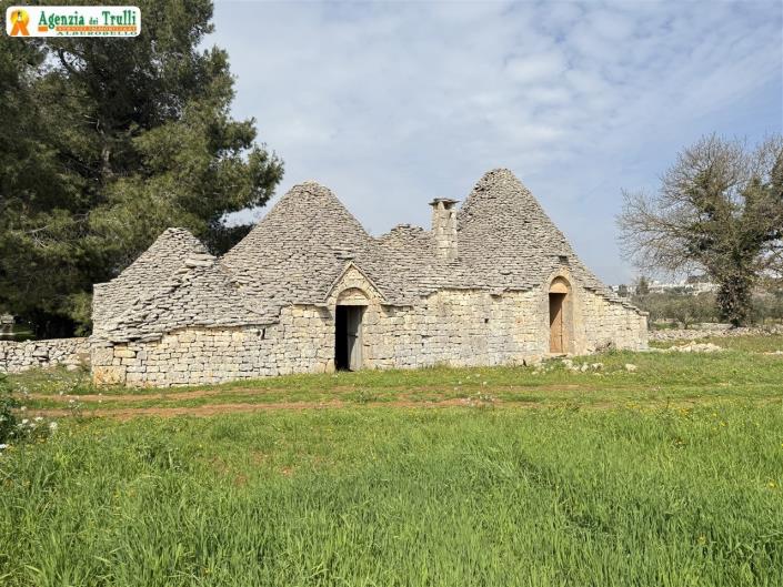 Image No.4-2 Bed Country Property for sale