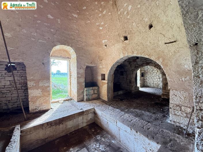 Image No.15-2 Bed Country Property for sale