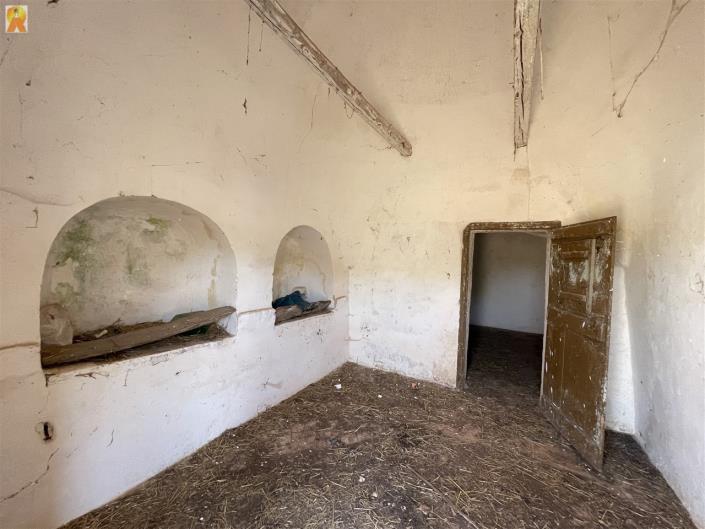 Image No.27-1 Bed Trullo for sale