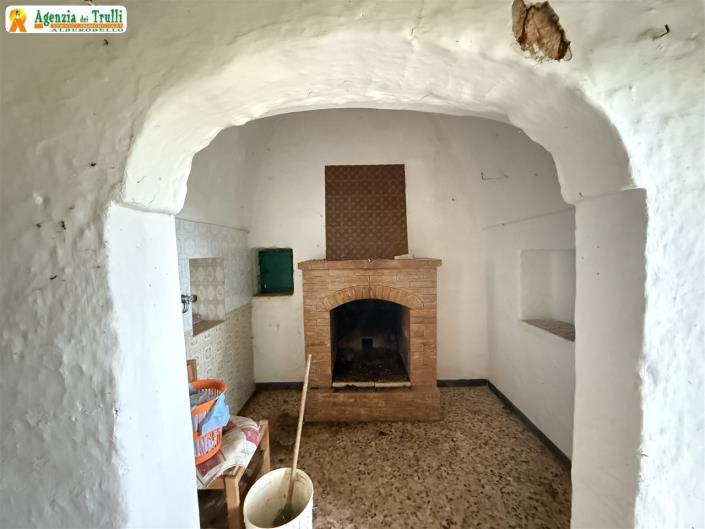 Image No.20-2 Bed Trullo for sale