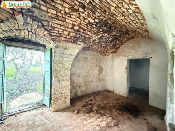 Image No.31-2 Bed Trullo for sale