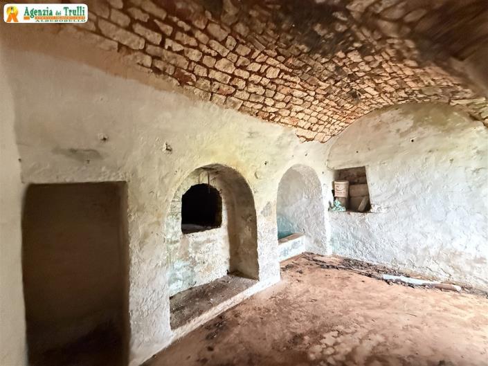 Image No.32-2 Bed Trullo for sale