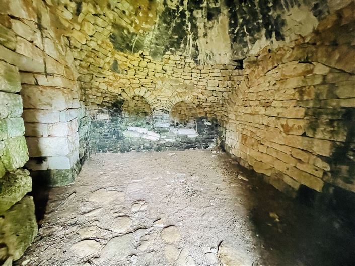 Image No.22-3 Bed Farmhouse for sale