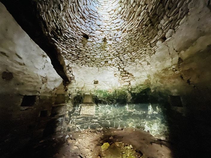 Image No.24-3 Bed Farmhouse for sale