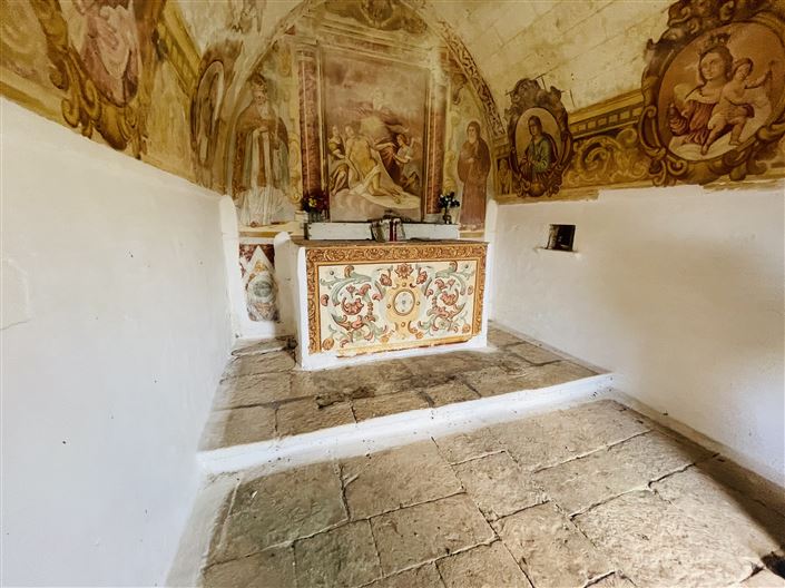 Image No.28-3 Bed Farmhouse for sale