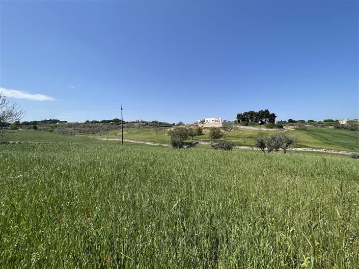 Image No.17-2 Bed Country House for sale