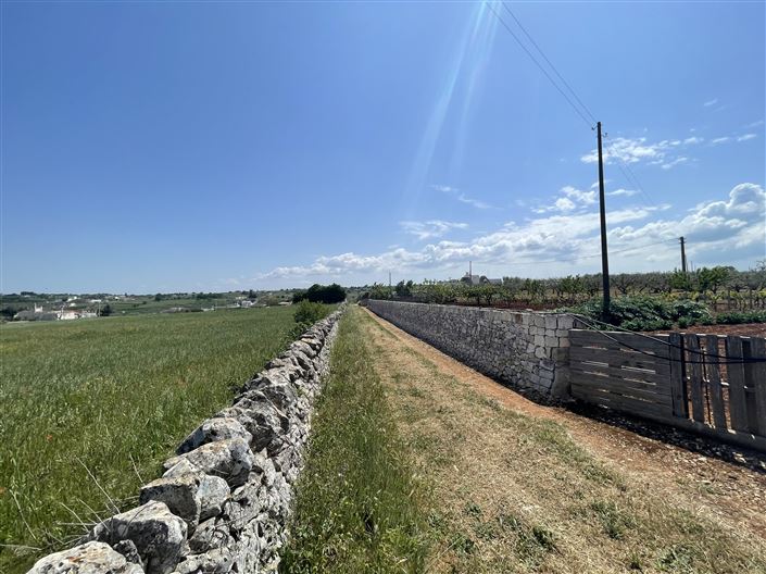 Image No.22-2 Bed Country House for sale