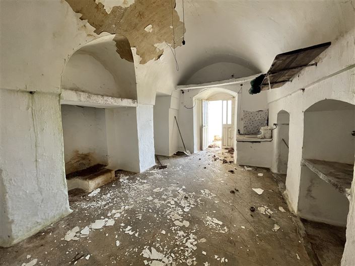 Image No.38-3 Bed Country House for sale