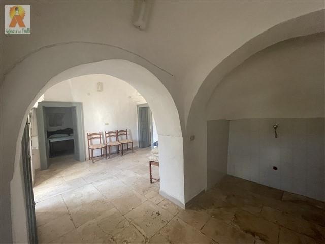 Image No.12-2 Bed Country House for sale