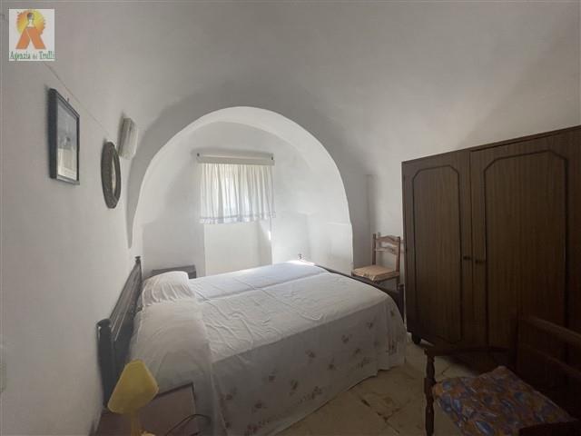 Image No.15-2 Bed Country House for sale