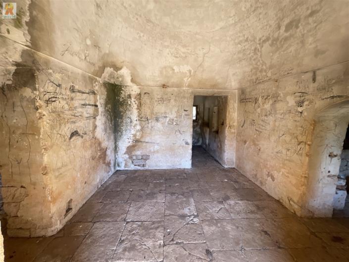 Image No.21-3 Bed Trullo for sale