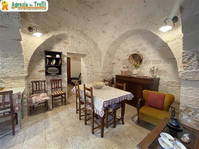 Image No.9-1 Bed Country House for sale