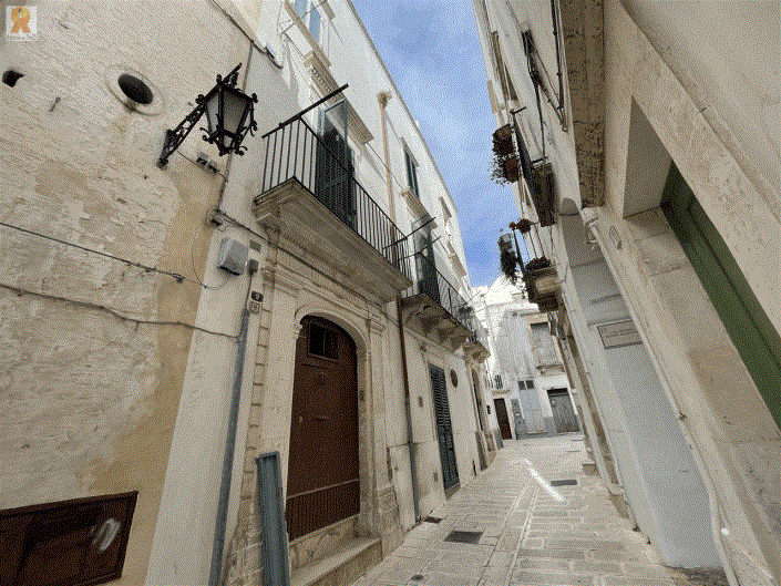 Image No.4-3 Bed Townhouse for sale