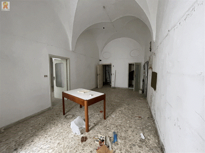 Image No.13-3 Bed Townhouse for sale