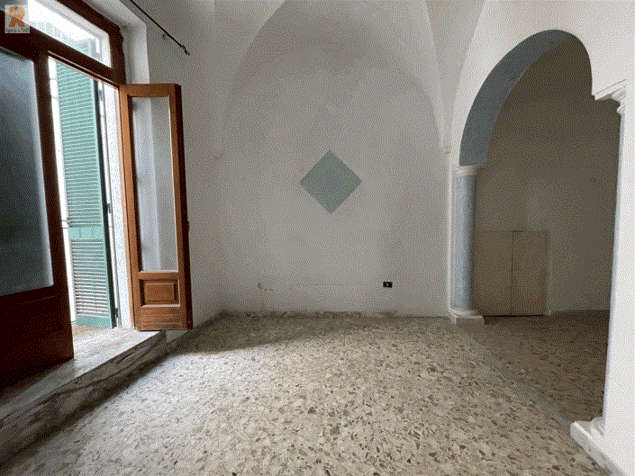 Image No.15-3 Bed Townhouse for sale