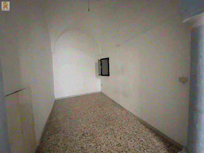 Image No.18-3 Bed Townhouse for sale