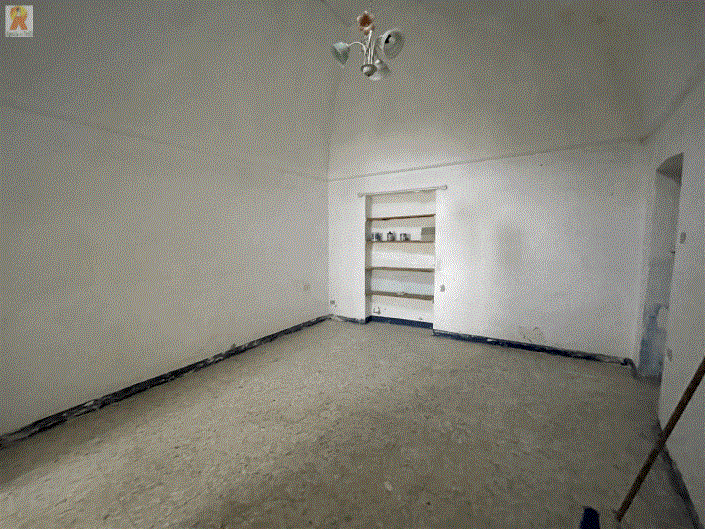 Image No.31-3 Bed Townhouse for sale