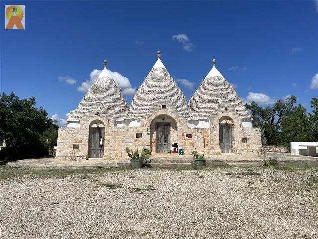 Image No.3-4 Bed Trullo for sale