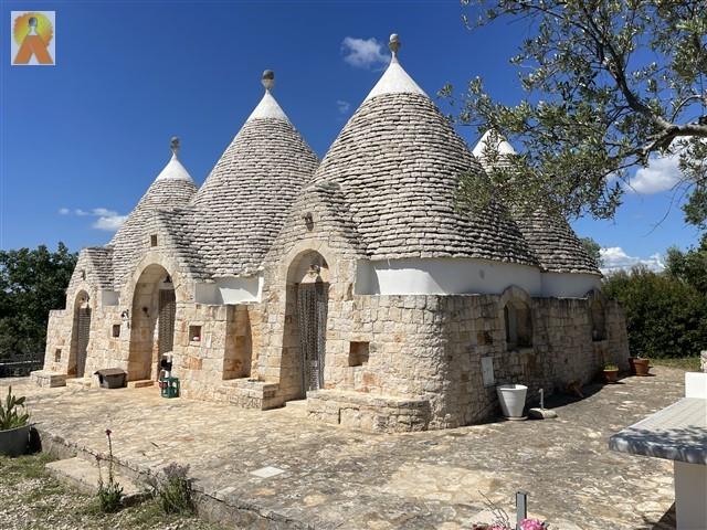 Image No.4-4 Bed Trullo for sale