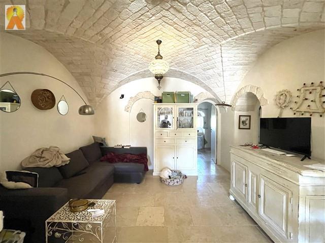 Image No.20-4 Bed Trullo for sale