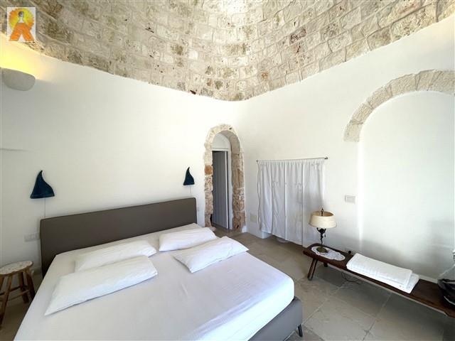 Image No.31-4 Bed Trullo for sale