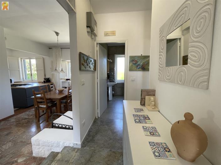 Image No.14-2 Bed Villa / Detached for sale