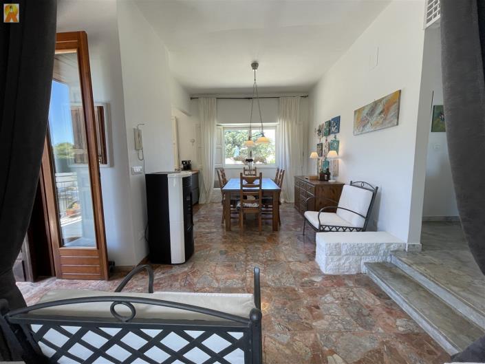 Image No.20-2 Bed Villa / Detached for sale