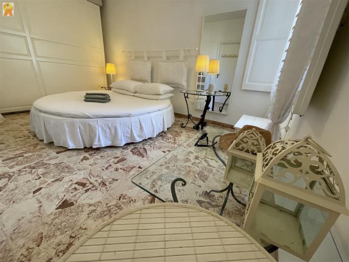 Image No.35-2 Bed Villa / Detached for sale