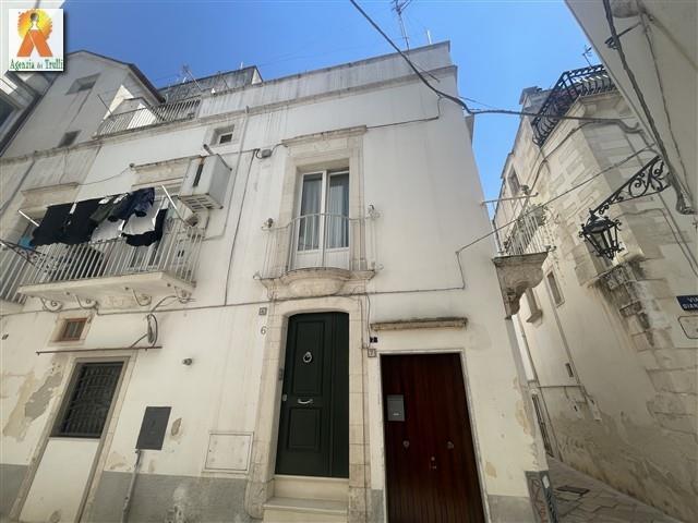 Image No.3-1 Bed Townhouse for sale