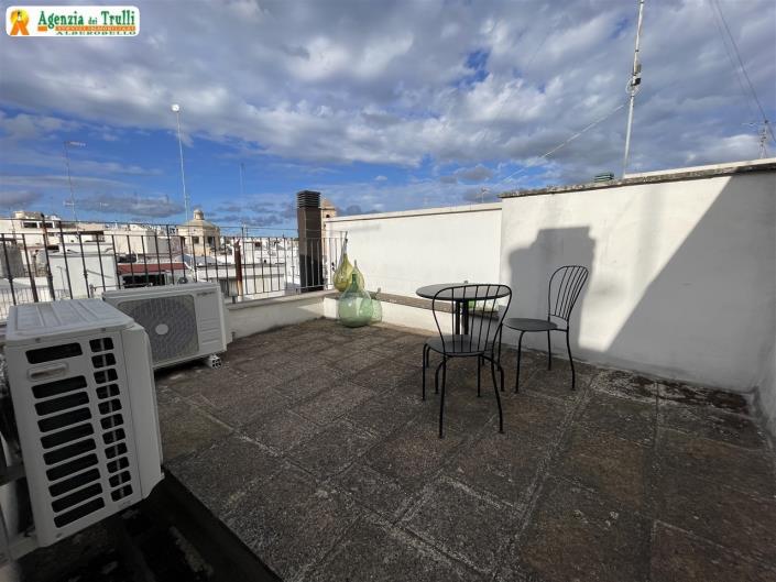 Image No.27-2 Bed Townhouse for sale