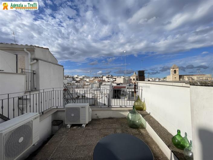 Image No.28-2 Bed Townhouse for sale