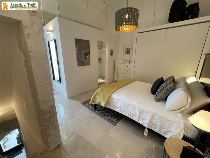 Image No.31-2 Bed Townhouse for sale