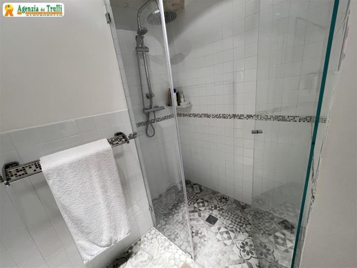 Image No.38-2 Bed Townhouse for sale