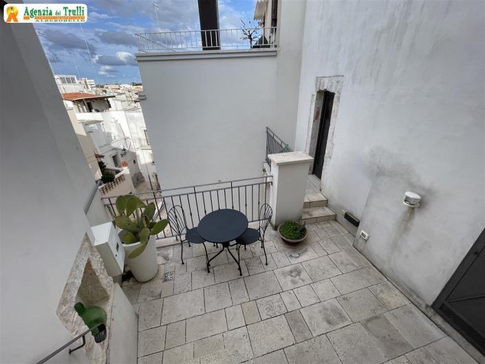 Image No.47-2 Bed Townhouse for sale